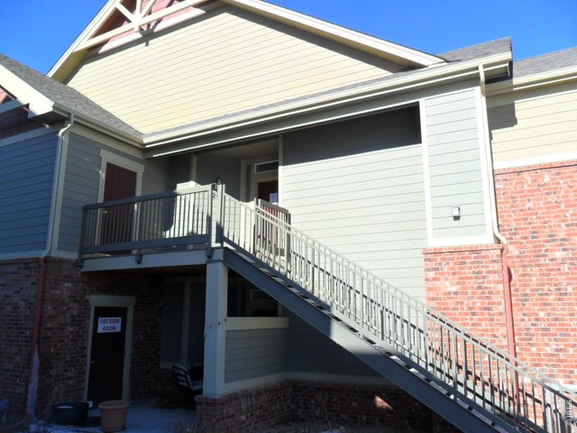 804 Summer Hawk Dr #205, Longmont, CO 80504 804 Summer Hawk Dr #205, Longmont, CO 80504