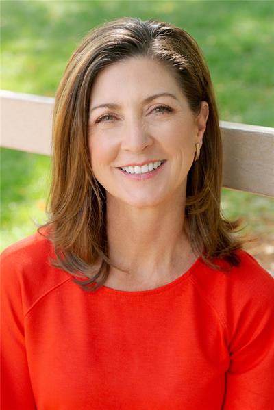 Shelley Martin