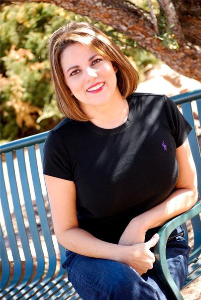 Elise Kaynor