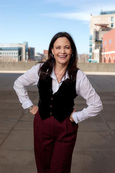 Julie Winger