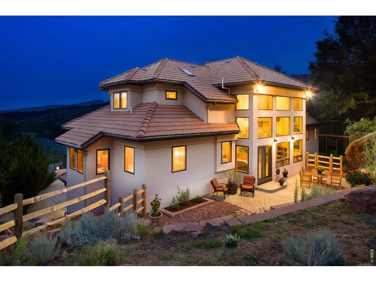 121 Eagle Canyon Cir, Lyons, CO 80540