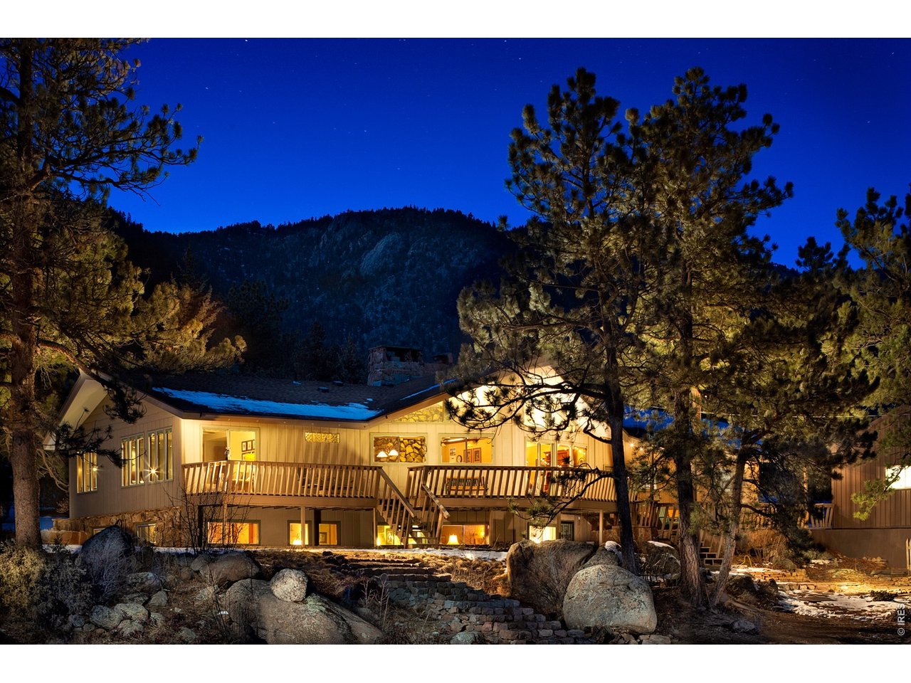 71 Seneca Rd, Lyons, CO 80540