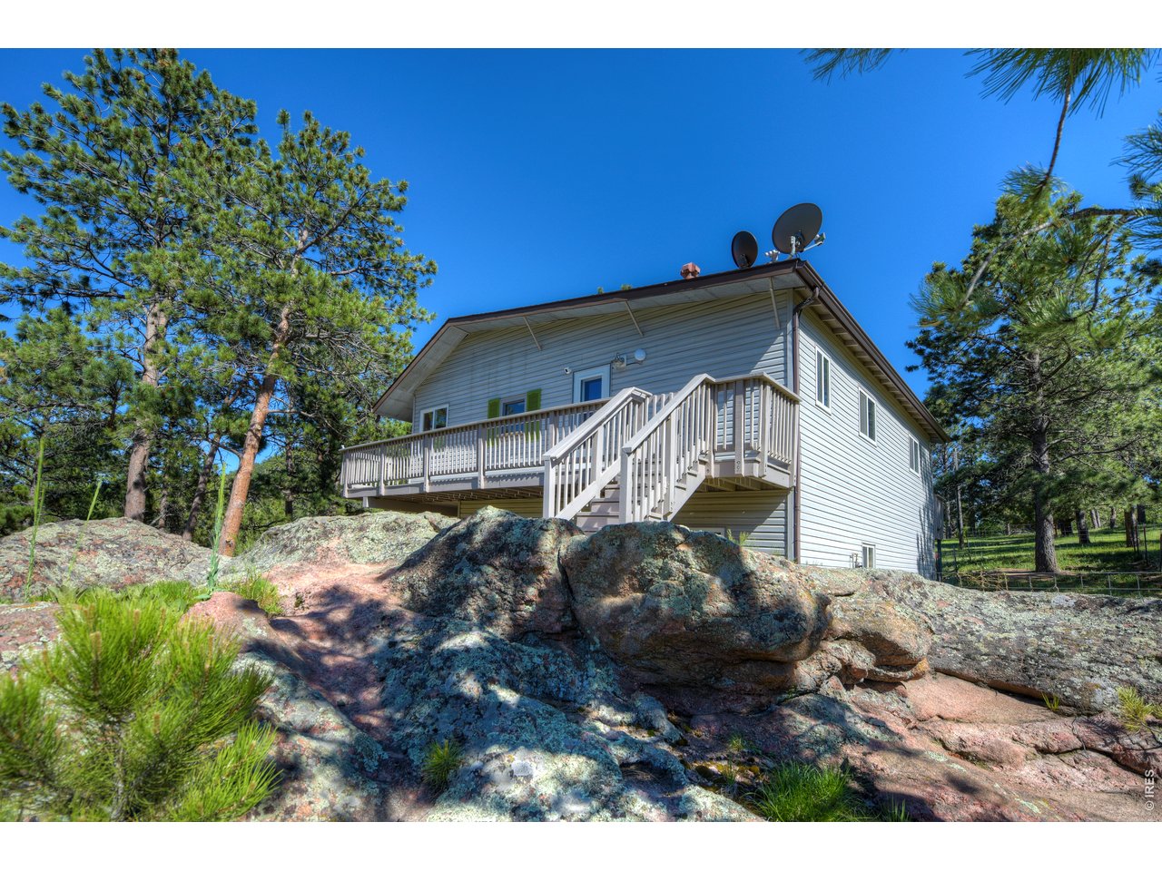 544 Apache, Lyons, CO 80540